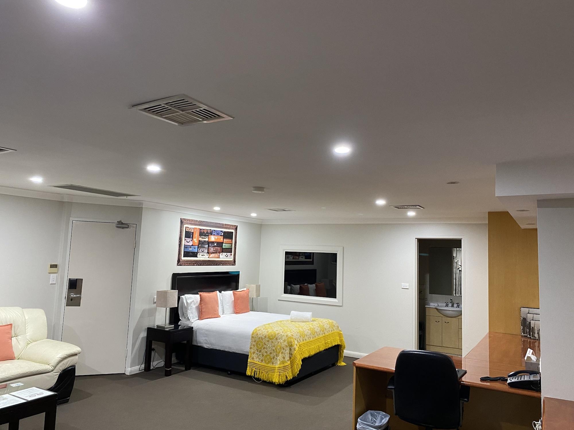 منتجع ومركز مؤتمرات تشيكرز Terrey Hills المظهر الخارجي الصورة