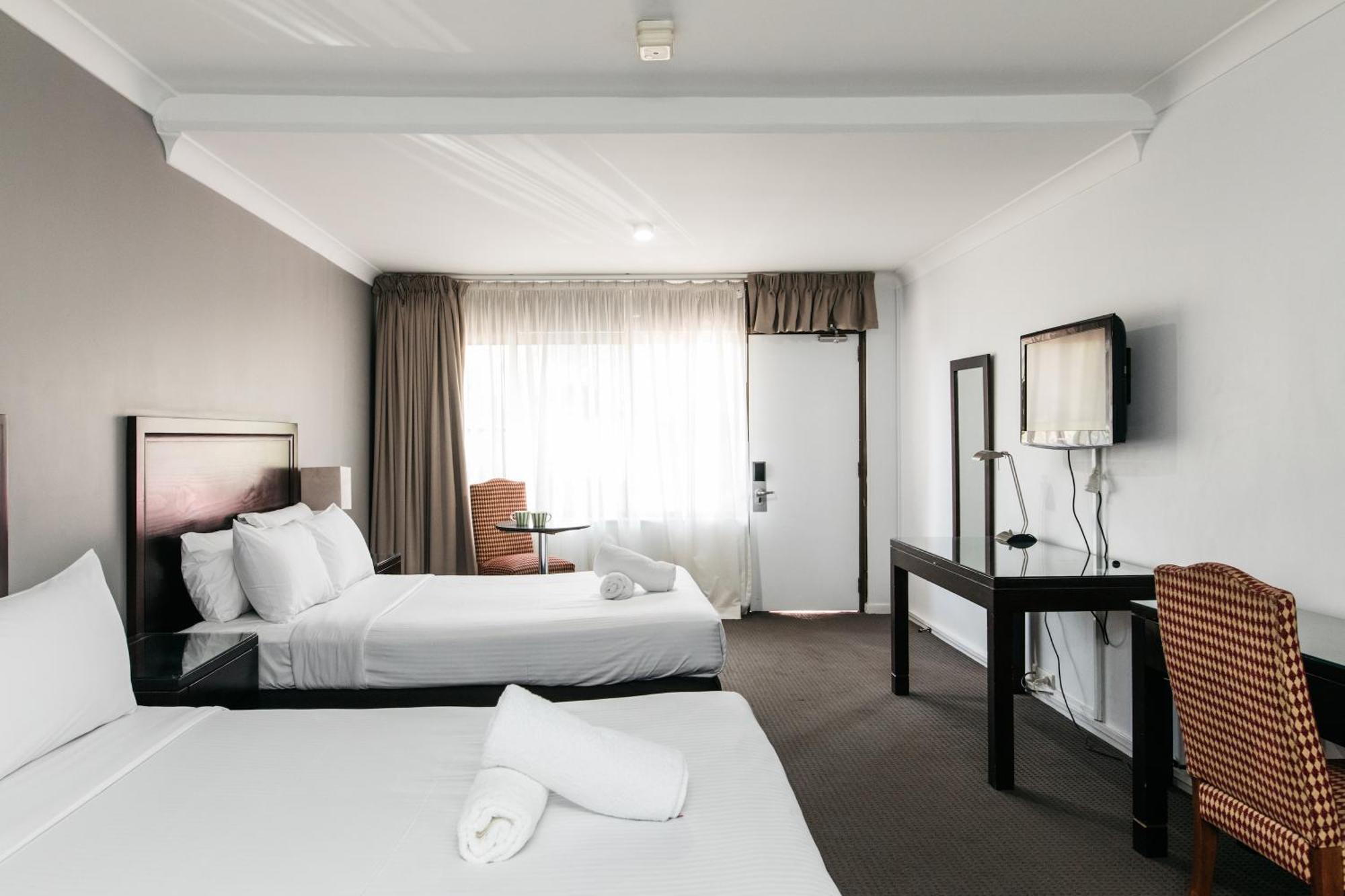 منتجع ومركز مؤتمرات تشيكرز Terrey Hills المظهر الخارجي الصورة